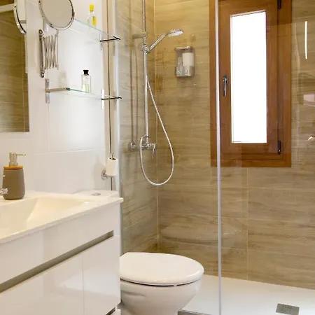 Apartment Vallespin 43-1 - Centrico, Parking, Wifi Avila