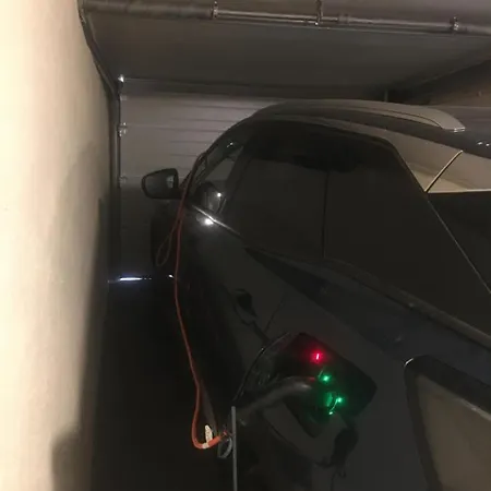 Vallespin 43-1 - Centrico, Parking, Wifi Apartamento