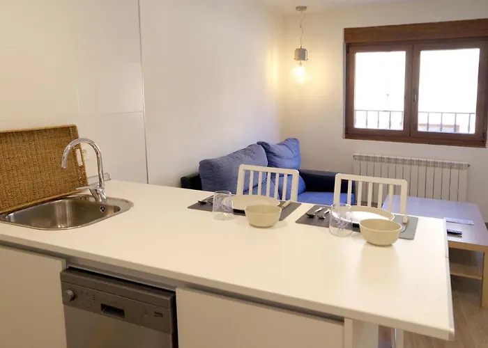 Vallespin 43-1 - Centrico, Parking, Wifi Ávila